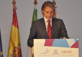 samblea CMRE Cádiz. Intervención del presidente de la FEMP en el acto de inauguración
